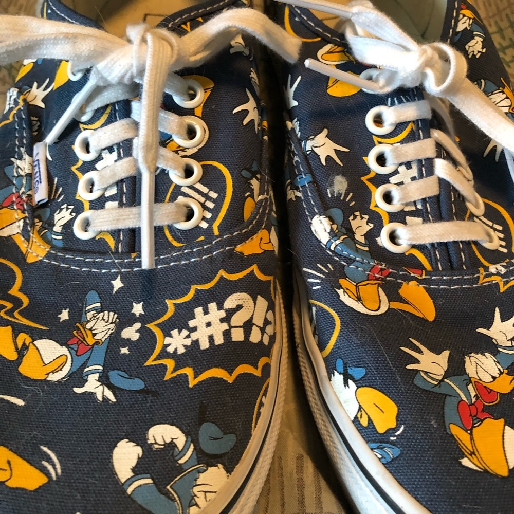**Out Of Stock*** Disney Vans shoes! Like new